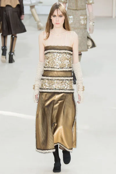 Look 68